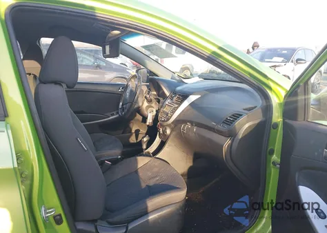 2013 Hyundai Accent Se из США, поврежденный, VIN KMHCU5AEXDU091006